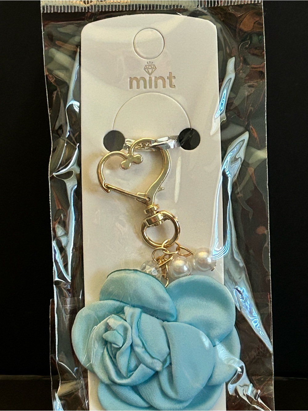 Mint Gold Heart Bag Charm With Fabric Rose Charm, Clear Crystals & Pearls NWT - Picture 2 of 8